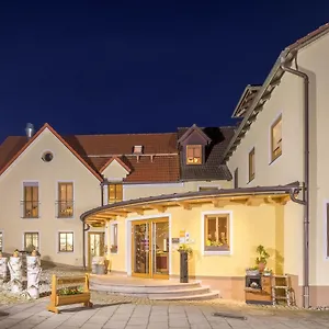 Zum Goldenen Kreuz Hotel