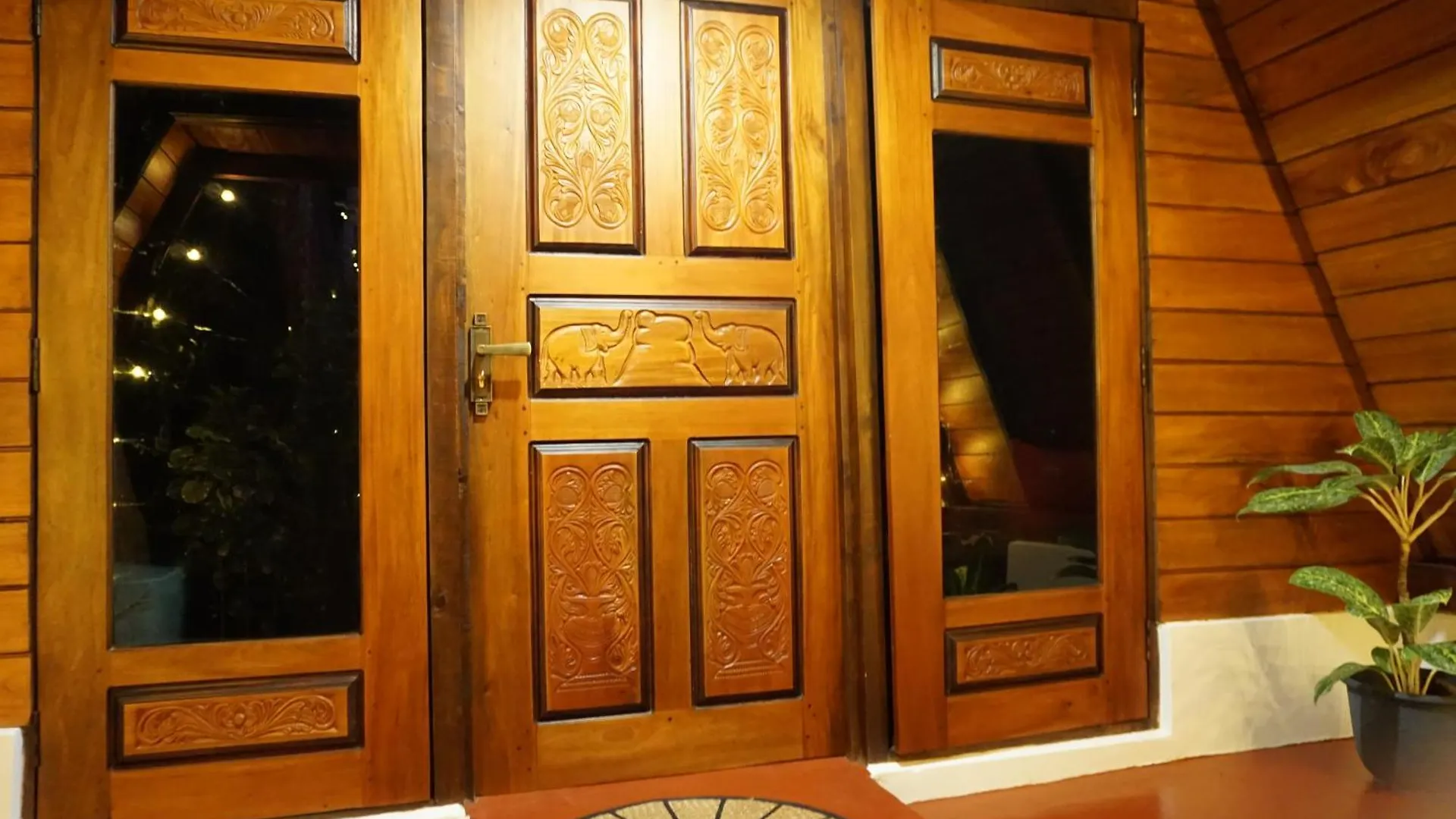 Another World Hostel Sigirîya Sri Lanka
